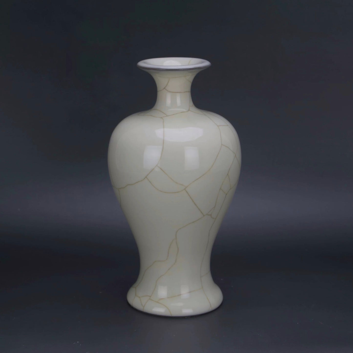 Crackle Glaze Meiping Vase
