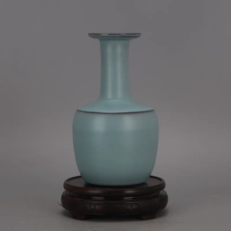 Ru Kiln Sky Glaze Scholar’s Vase