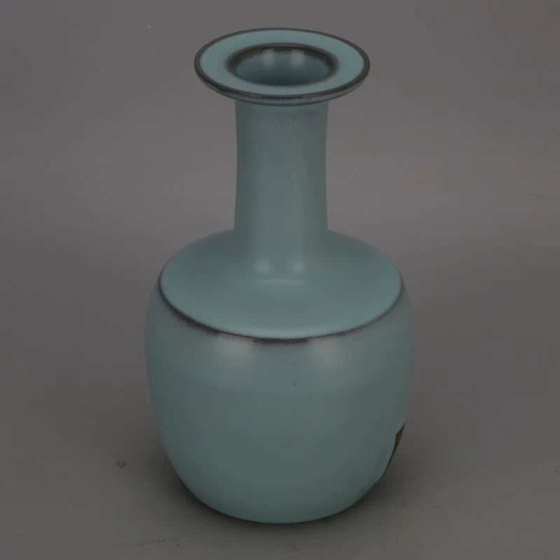 Ru Kiln Sky Glaze Scholar’s Vase