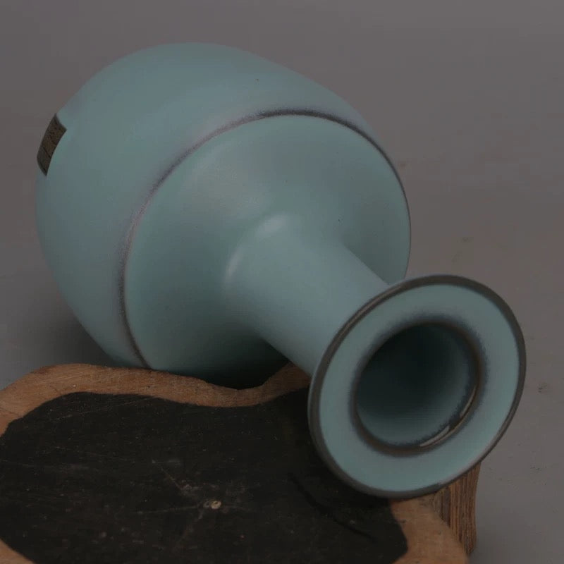 Ru Kiln Sky Glaze Scholar’s Vase