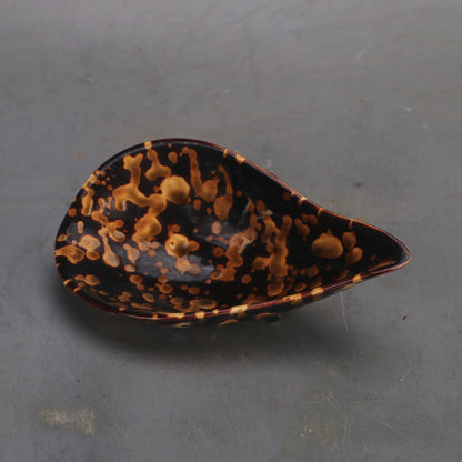 Tortoiseshell Leaf Scholar’s Dish