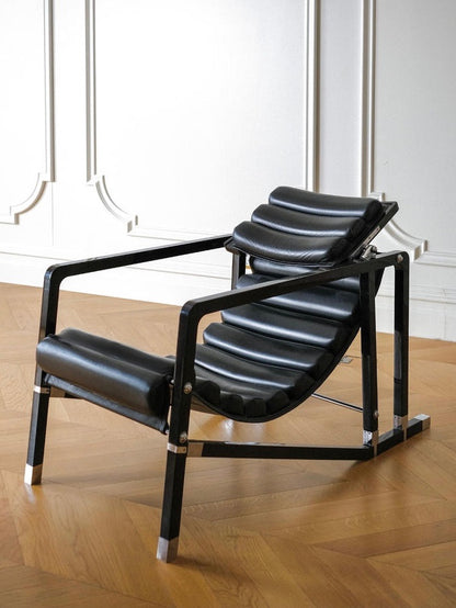 Eileen Gray “Transat” Chair