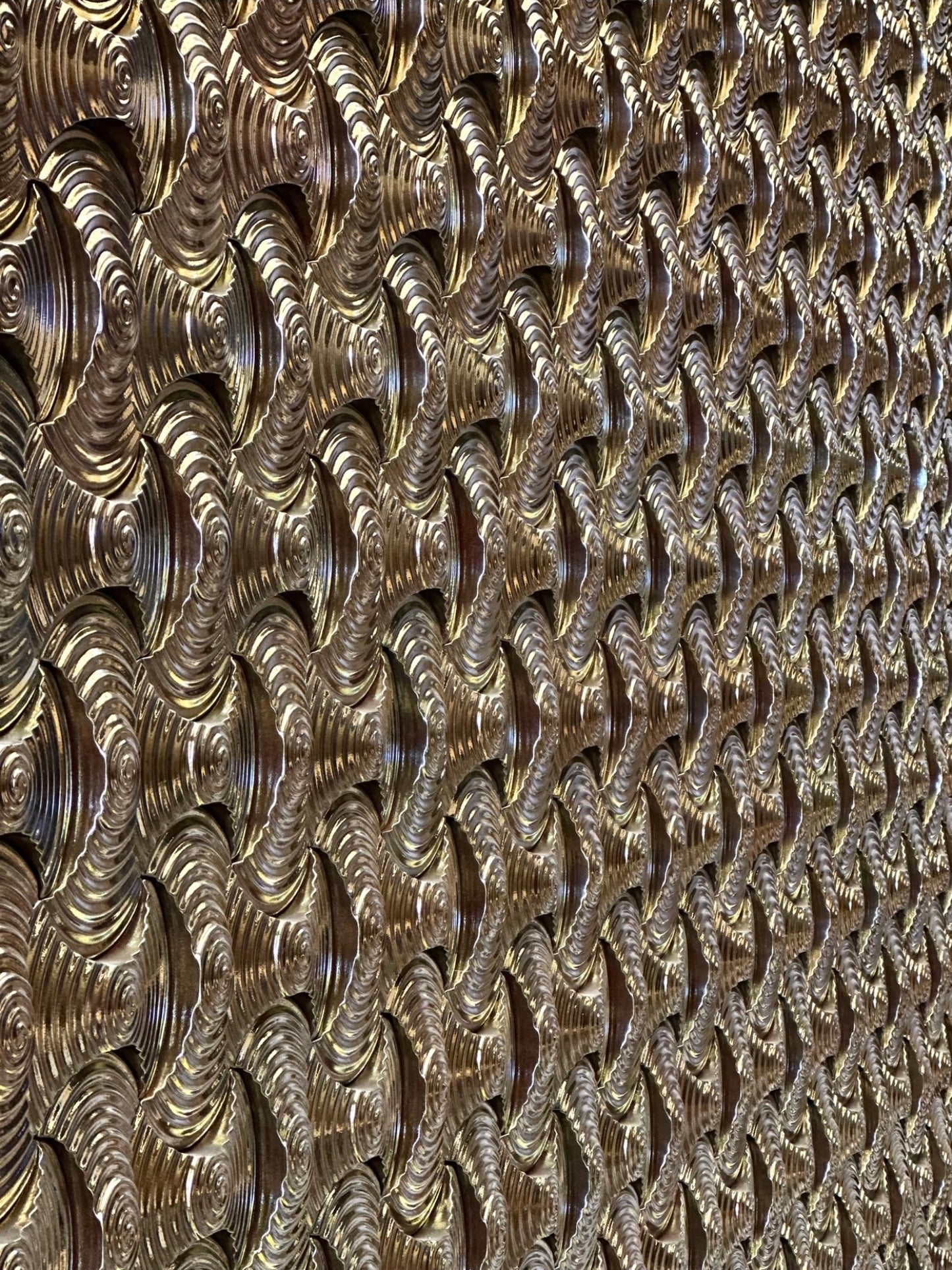 Silver Ingot Ripple Relief Tile