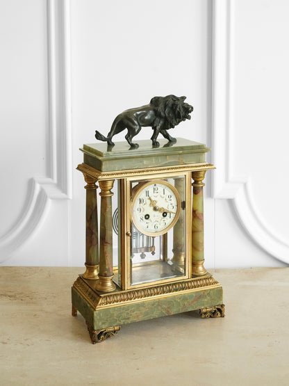 Gilt-Bronze and Agate Fireplace Clock with Bronze Lion