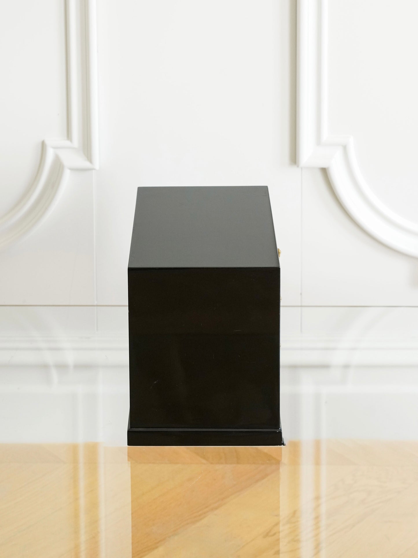 Lacquerware Small Drawer Cabinet