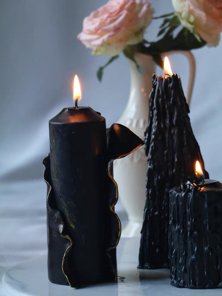 Nuit Noire Sculptural Candles