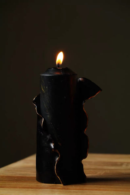 Nuit Noire Sculptural Candles