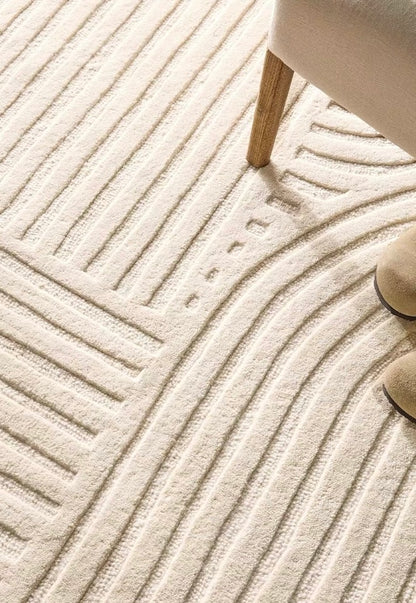 Labyrinth Handwoven Rug – Ivory Cream