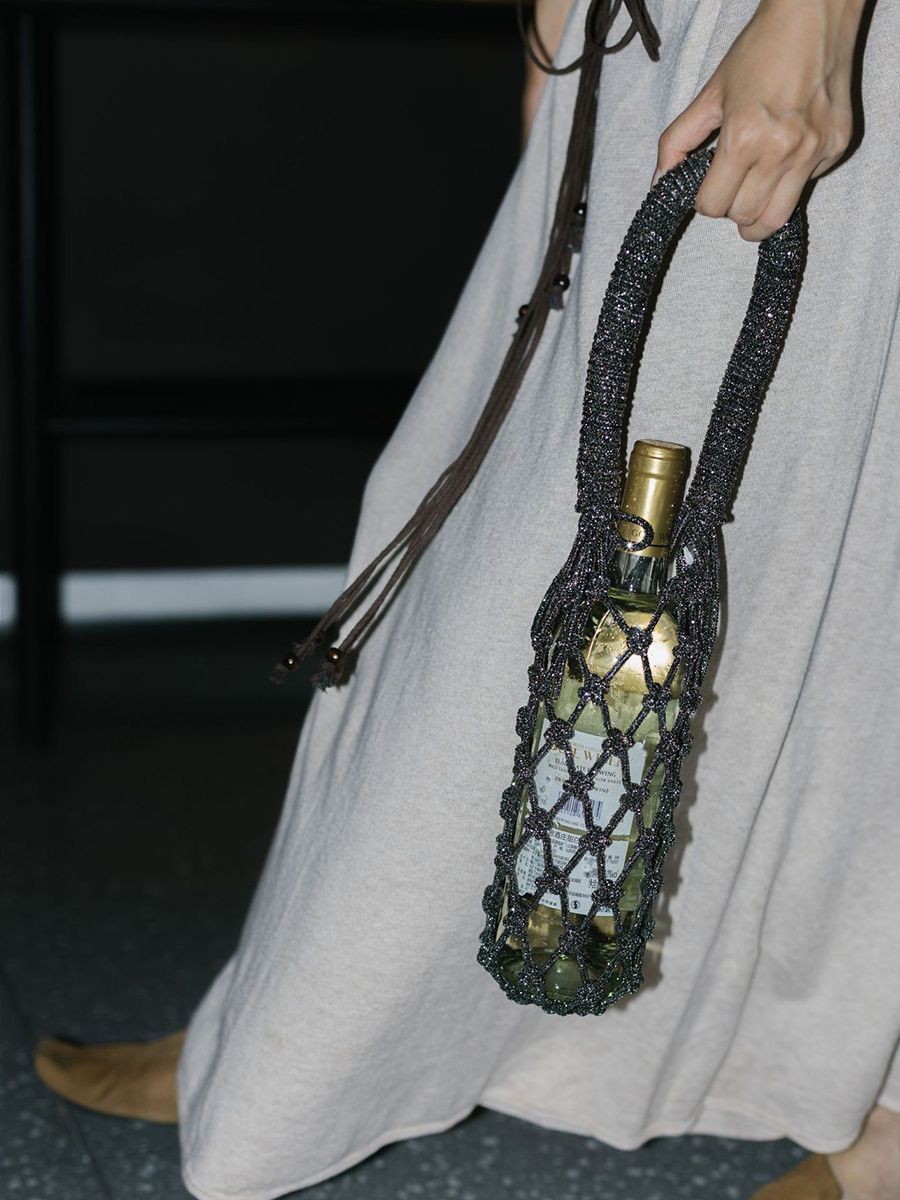 Crystal Lattice Wine Carrier