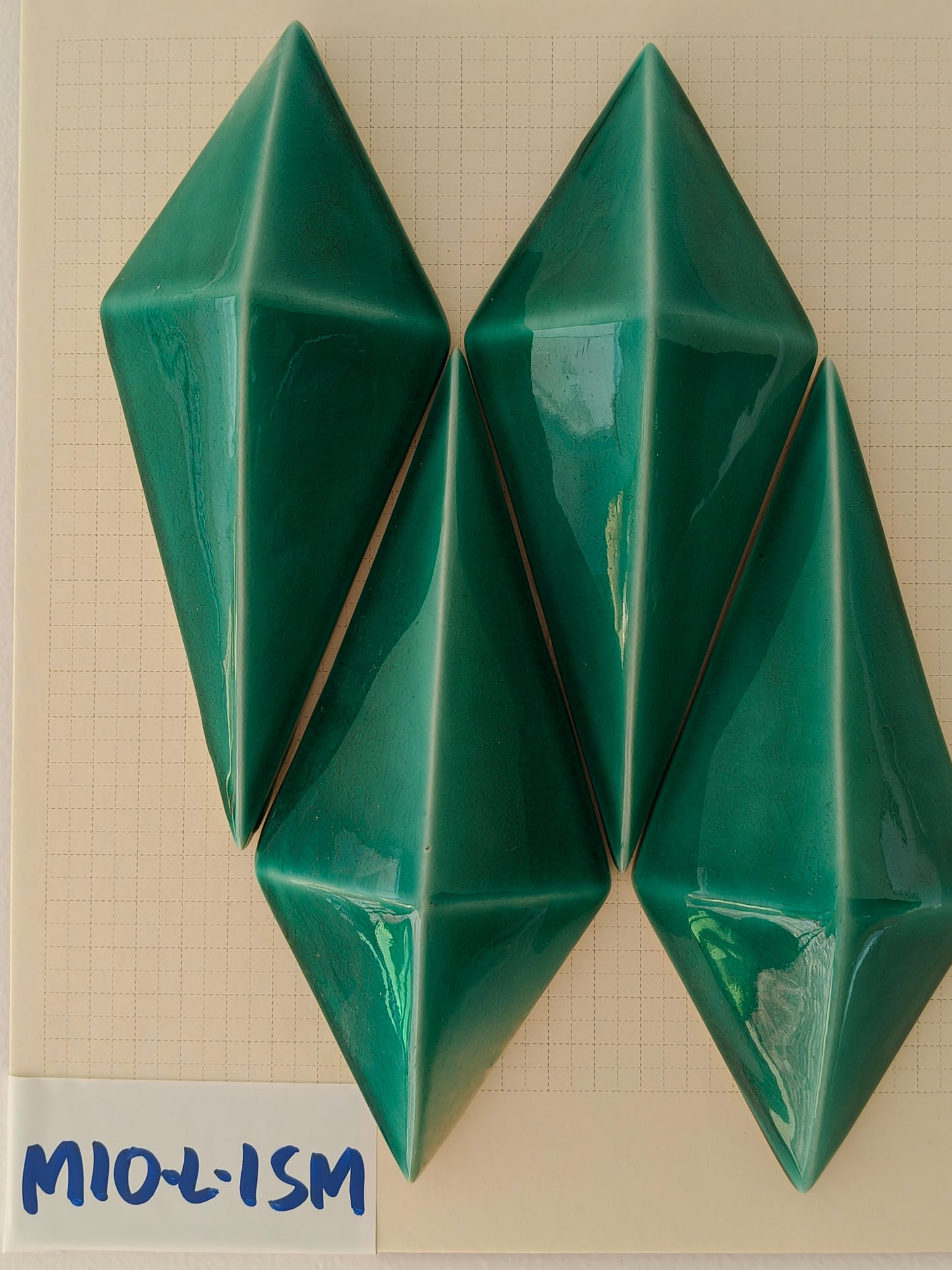 Faceted Emerald Tile