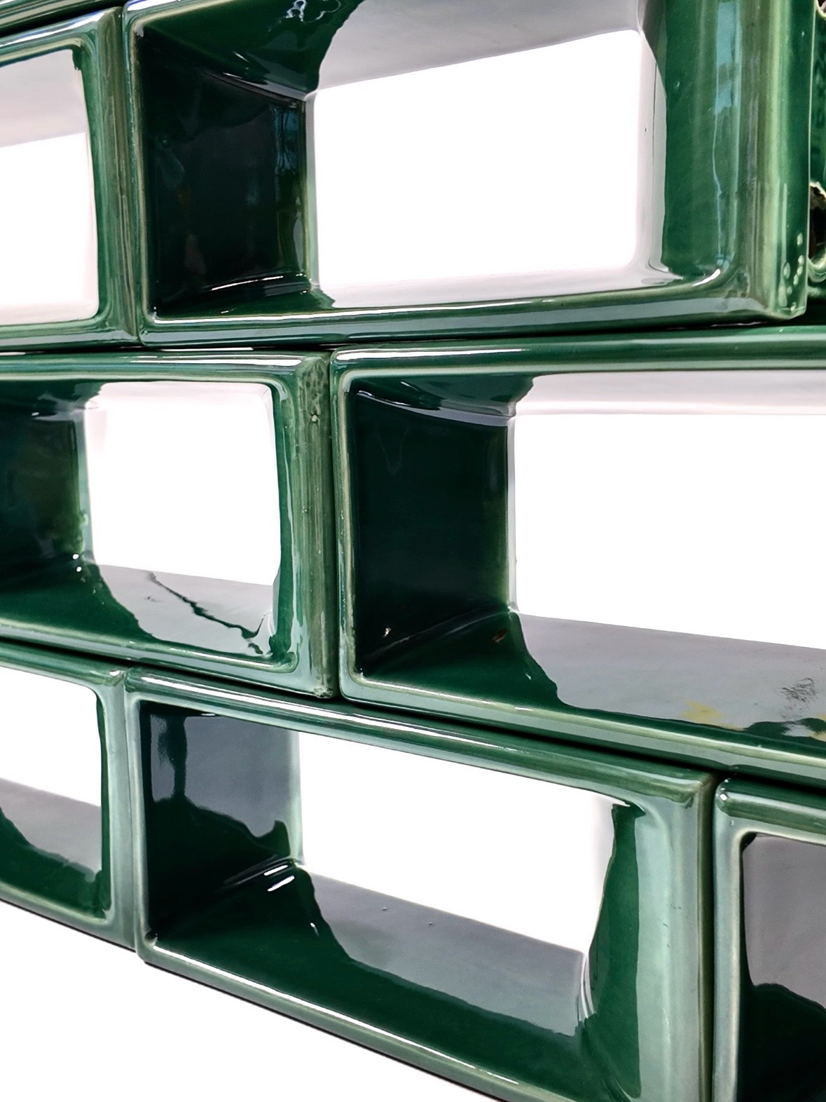 Emerald Frame Ceramic Brick Tile